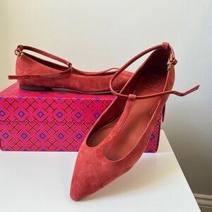NWT Tory Burch Ashton Strap Sandals in size 8